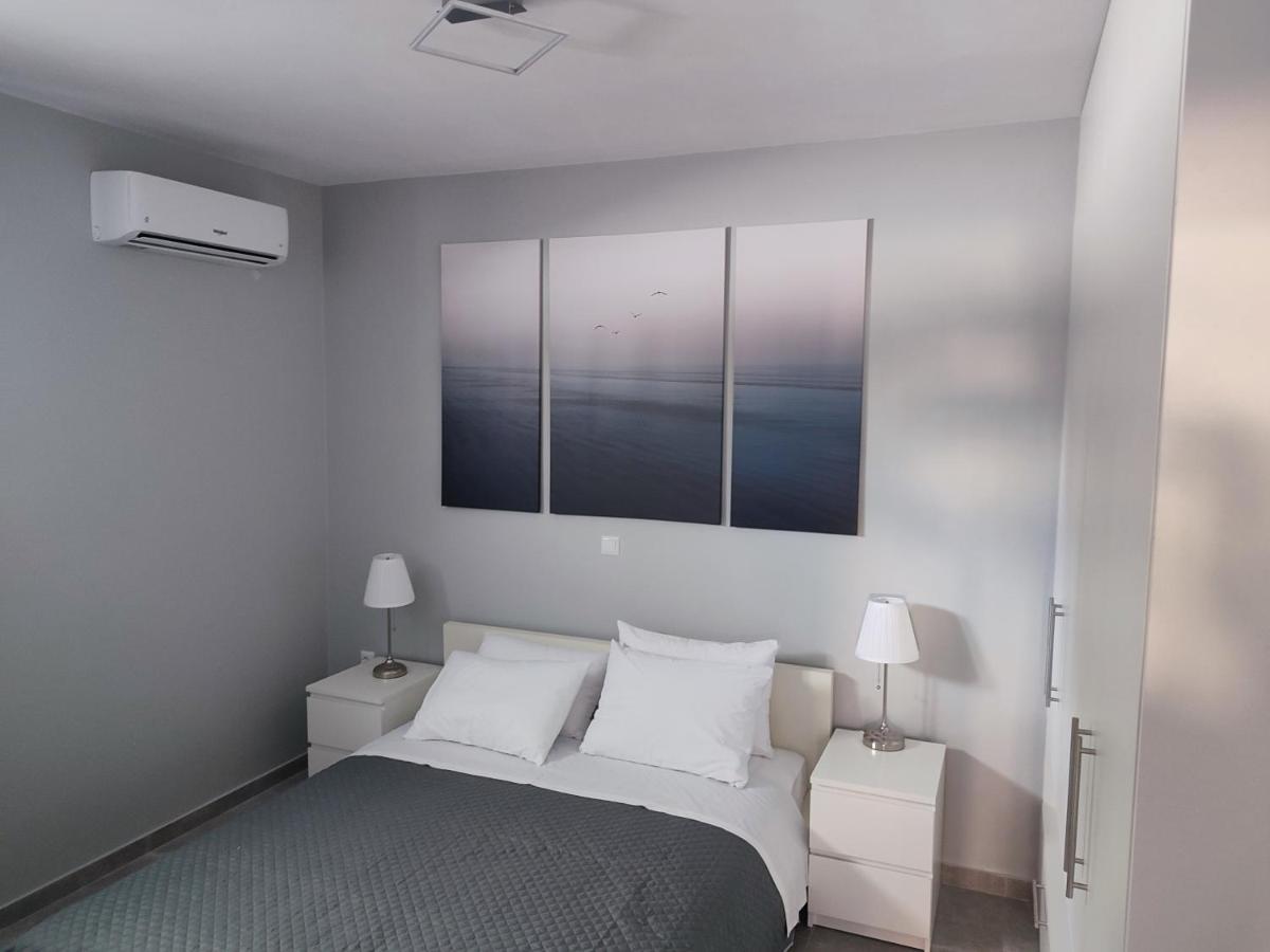 Niriides Apartments Portokhéli Eksteriør bilde
