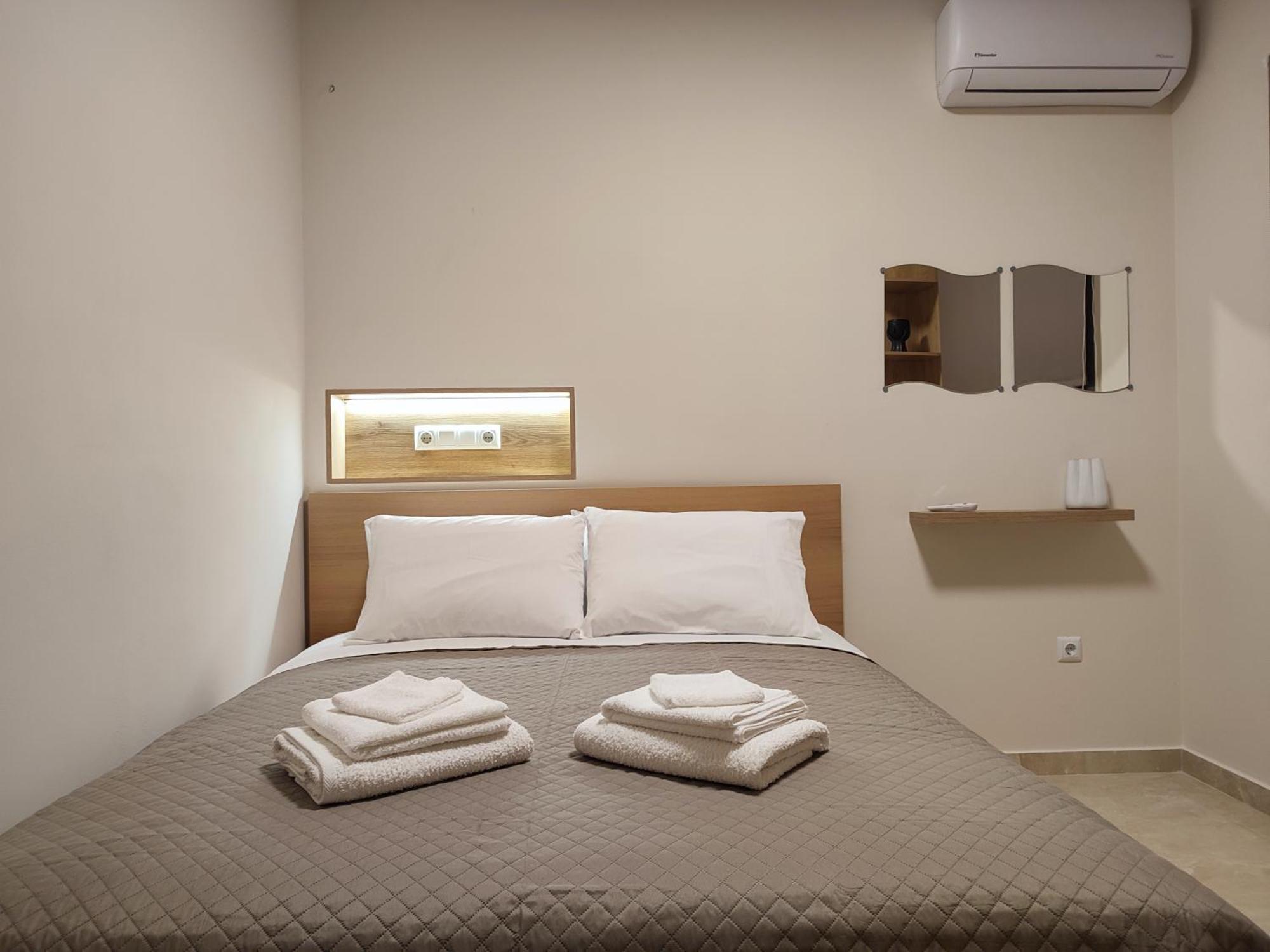 Niriides Apartments Portokhéli Rom bilde