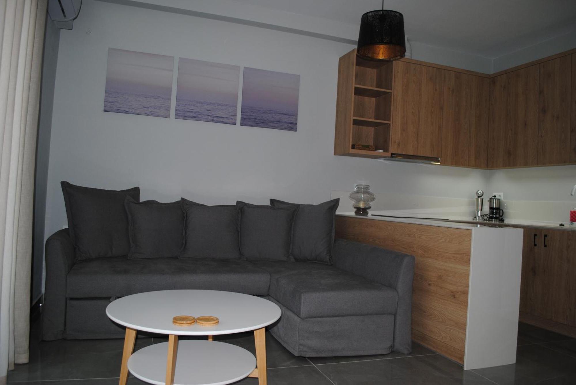 Niriides Apartments Portokhéli Eksteriør bilde